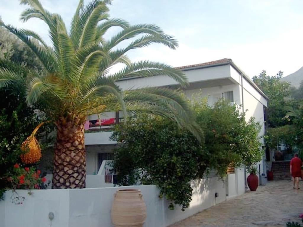 Sunningdale Hotel Agia Galini Exterior foto