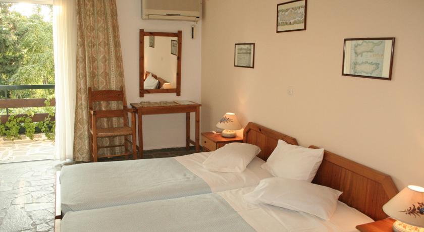 Sunningdale Hotel Agia Galini Exterior foto